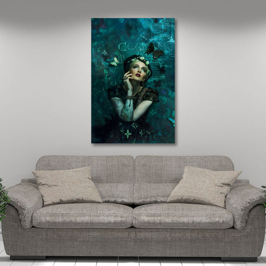 Madonna Portraet mit Schmetterlingen als Acrylglasbild
