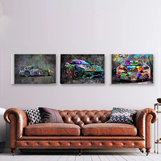 3er-Set Sportwagen Graffiti nebeneinander an der Wand