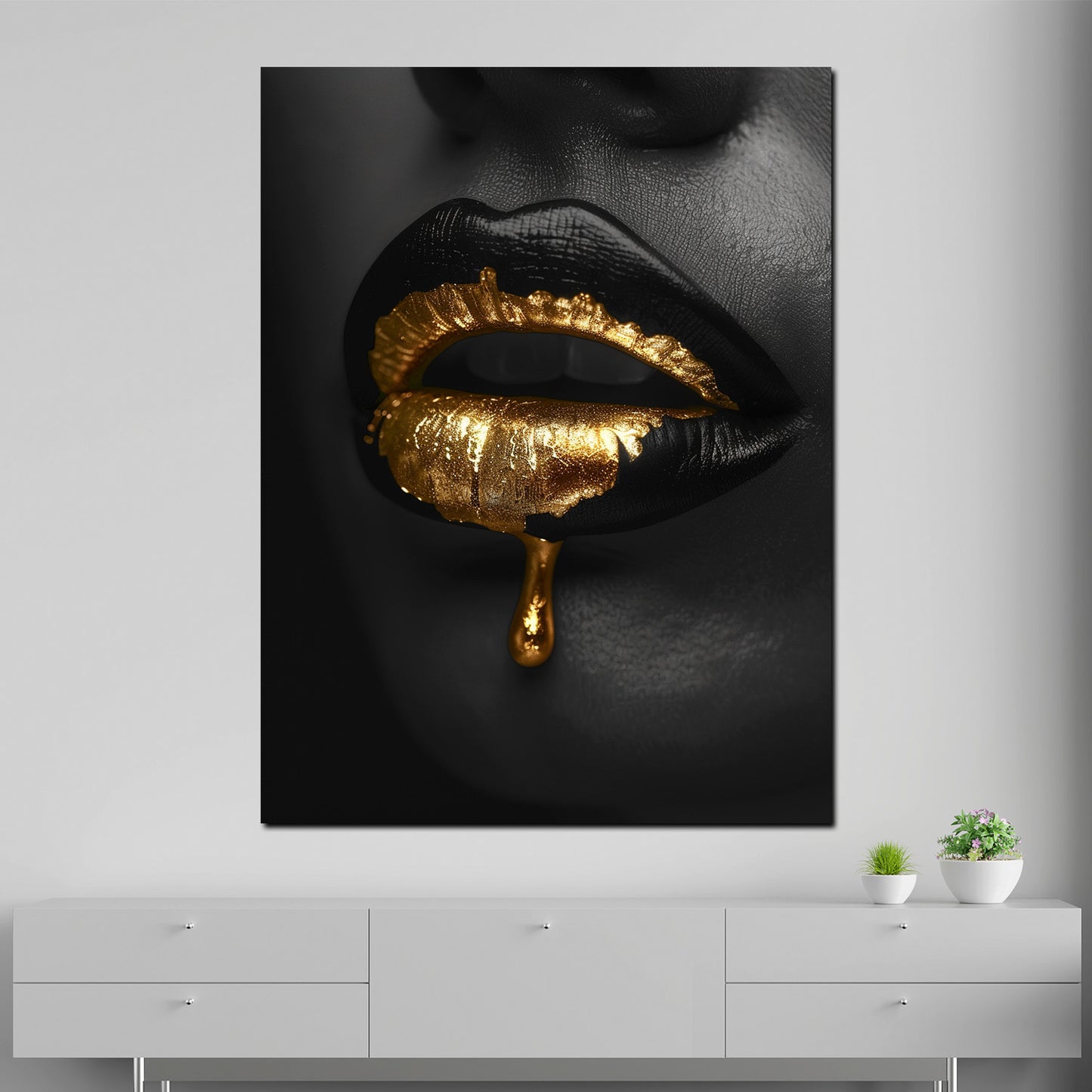 Wandbild schwarze Lippen mit goldenen Akzenten