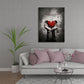 Zitat Hände mit Herz Abstract Style Wandbild