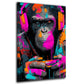 Affe mit Kopfhoerern und Gamecontroller Graffiti Wandbild