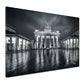 Brandenburger Tor Berlin schwarz weiß Regen Spiegelung Wandbild