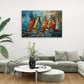 Maritimes Wandbild über einem Sofa im Wohnraum
