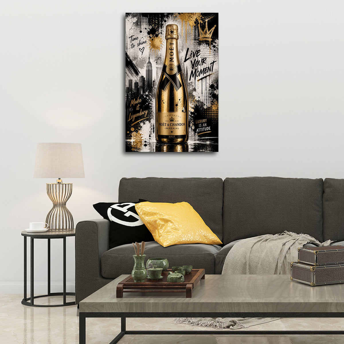 Champagnerflasche in Gold mit Live your Moment Wandbild