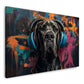 Deutsche Dogge mit blauen Kopfhörern vor Graffiti-Wand Wandbild
