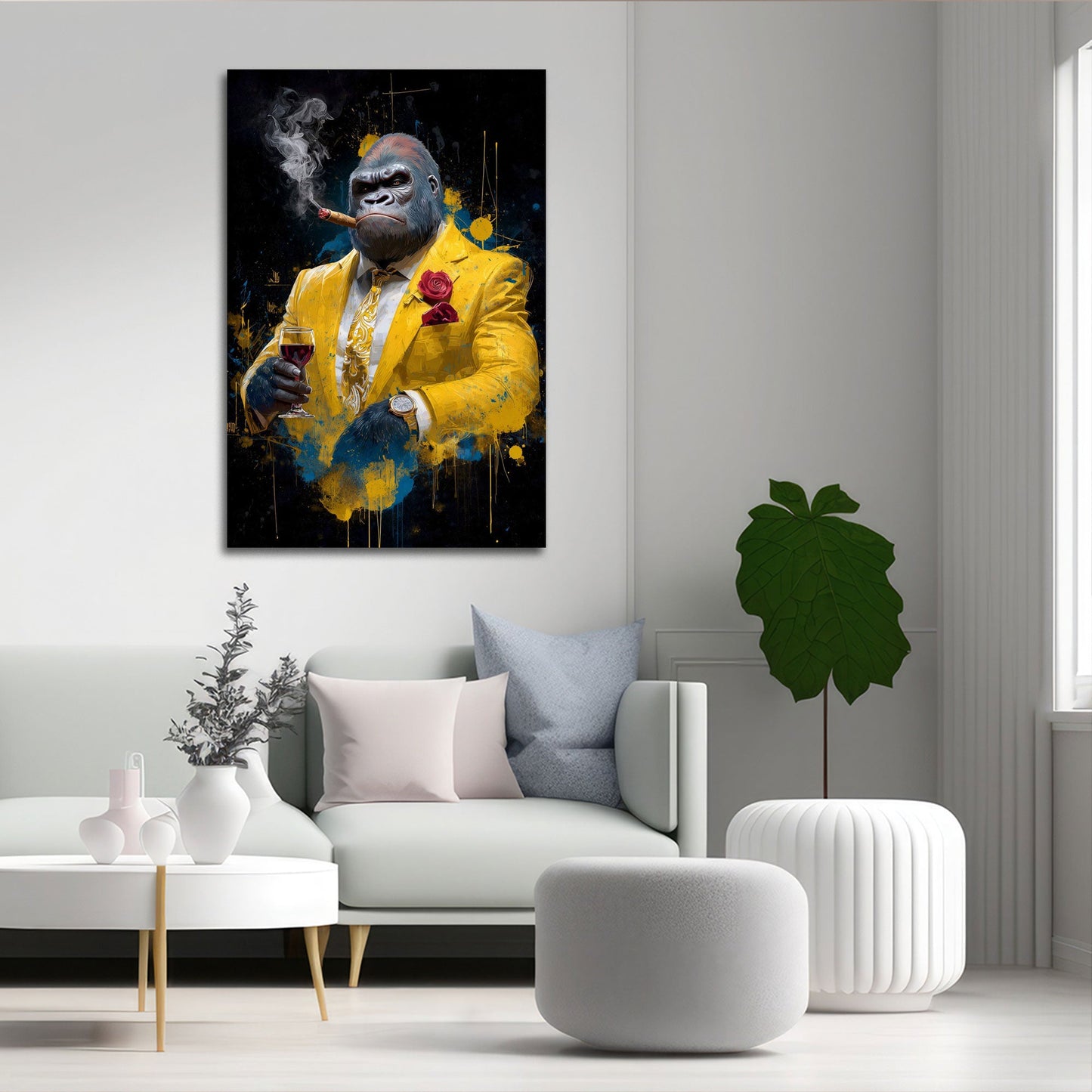 Gorilla im goldfarbenen Anzug mit Wein und Zigarre Wandbild