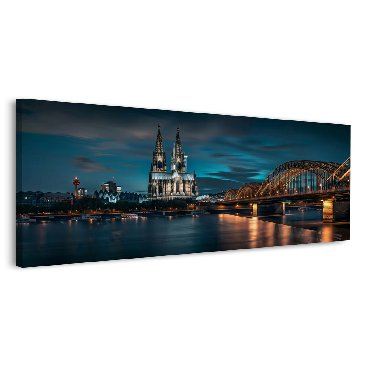 Kölner Dom mit beleuchteter Brücke am Abend Wandbild