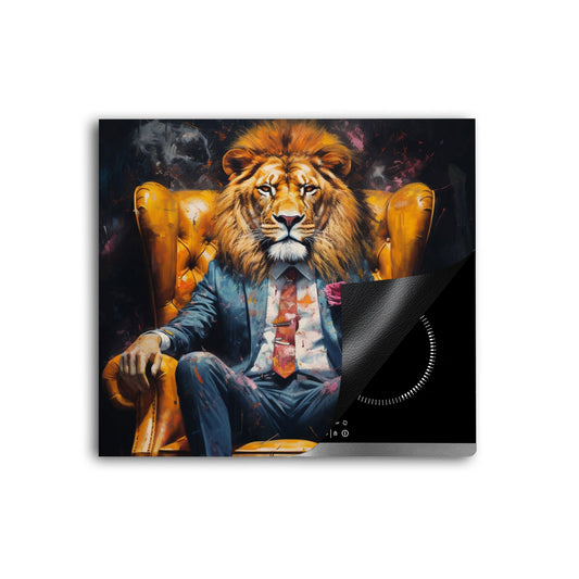 Löwe im Anzug im Sessel Herdabdeckplatte Induktionsschutz für Ceranfeld & Küche Deko