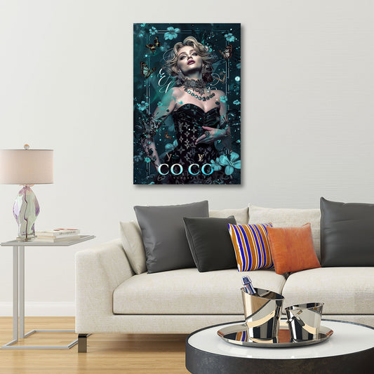 Madonna Porträt mit Blumen als Leinwandbild