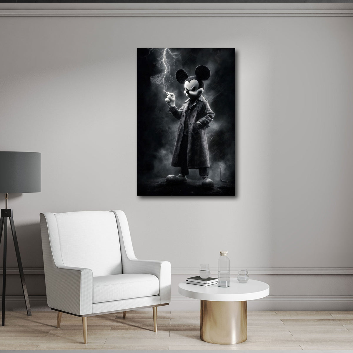 Mickey im Mantel bei Gewitter in Schwarz-Weiß Wandbild