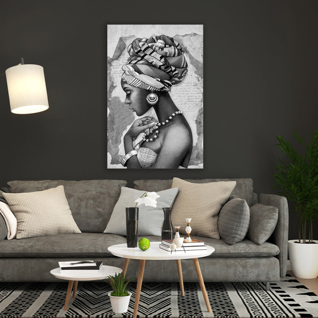 Afrikanische Frau schwarz-weiß als Acrylglasbild im Wohnzimmer