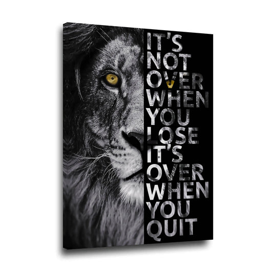 Wandbild Löwe mit gelben Augen und Motivationsspruch